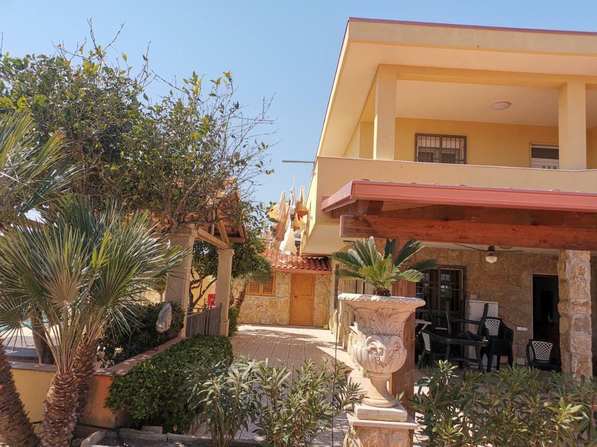 סנטה מריה דל פוקלו Villa Di Dino מראה חיצוני תמונה